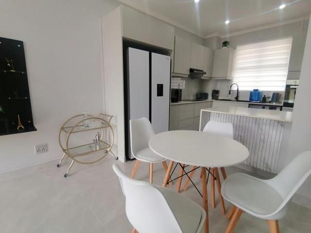Apartment for sale in Umdloti, Kwazulu-natal