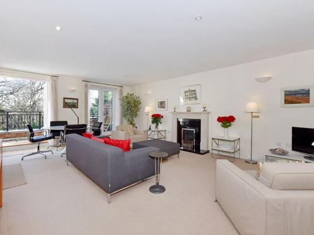 House for rent in Gerrards Cross, Denham