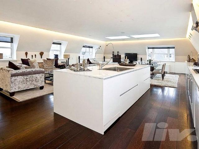 House for rent in Swiss Cottage, Greater London