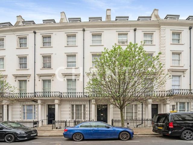 Flat for rent in Bayswater, Greater London