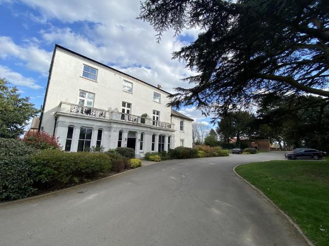 Flat for rent in Alverton, East Midlands
