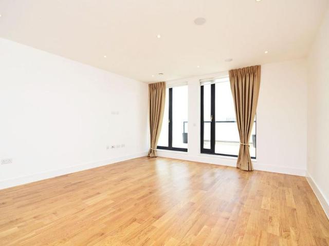 House for rent in Golders Green, Greater London
