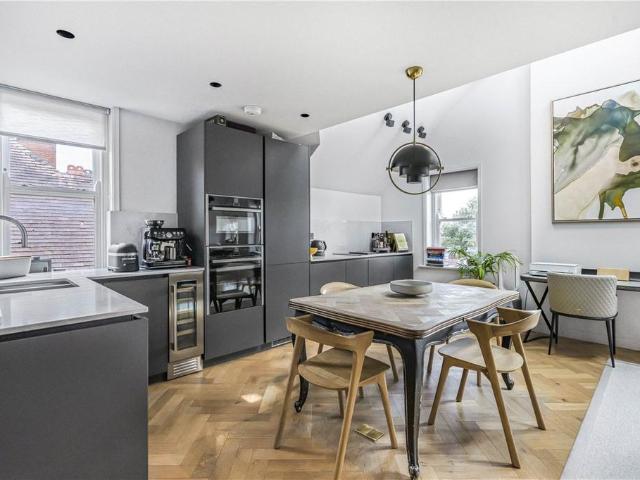 Flat for rent in The Slade, Oxfordshire