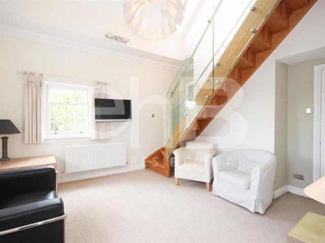 House for rent in Cliff Hill, Green Close