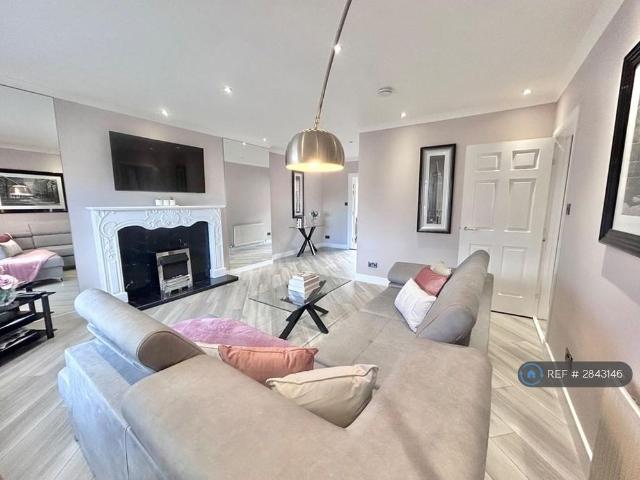 House for rent in City Centre, Ballindoch