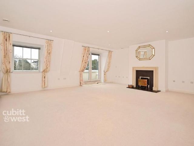 House for rent in Arundel, Clapham