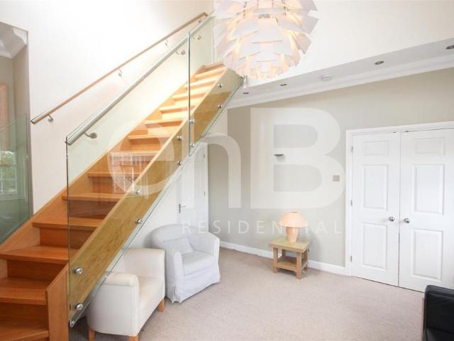 House for rent in Cliff Hill, Green Close