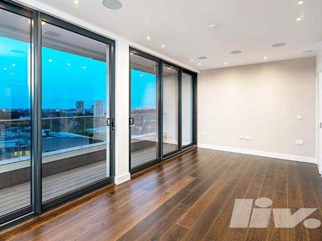 House for rent in Swiss Cottage, Greater London