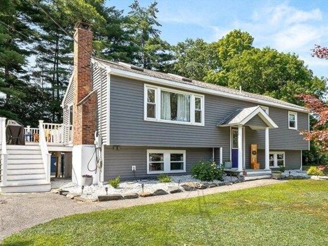 House for sale in Pepperell, Massachusetts