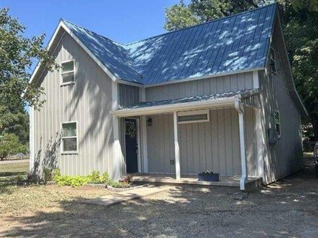 House for sale in Perkins, Oklahoma