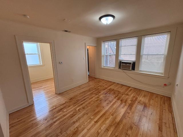 Apartment for rent in Chicago Park, Illinois