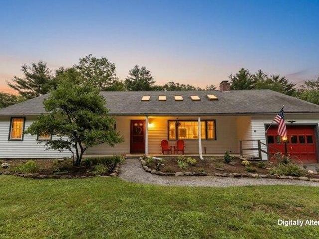 House for sale in Peterborough, Hillsborough County