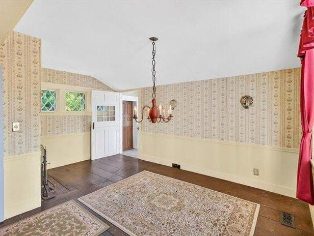 House for sale in Petersham, Massachusetts