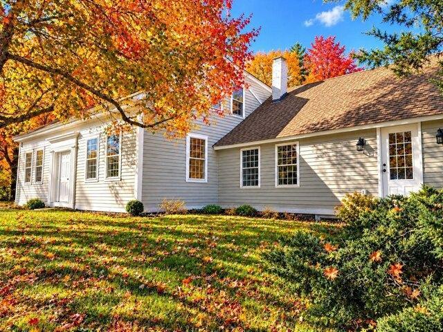House for sale in Petersham, Worcester County