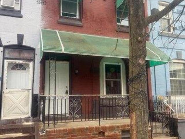 House for sale in Philadelphia, Pennsylvania