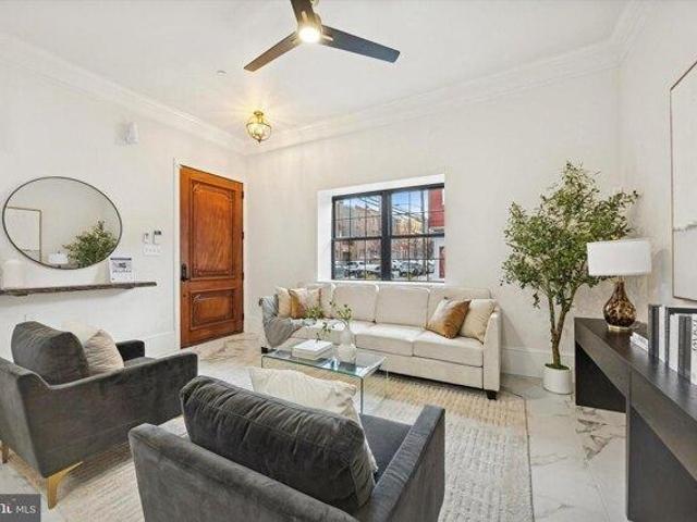 House for sale in South Philadelphia, Philadelphia