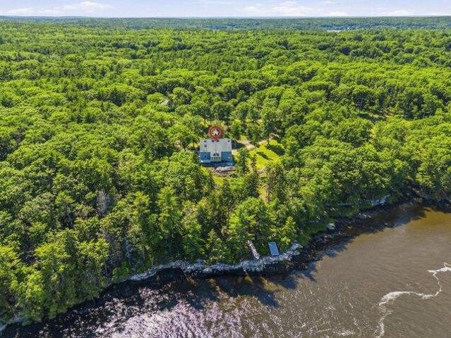 House for sale in Phippsburg, Maine
