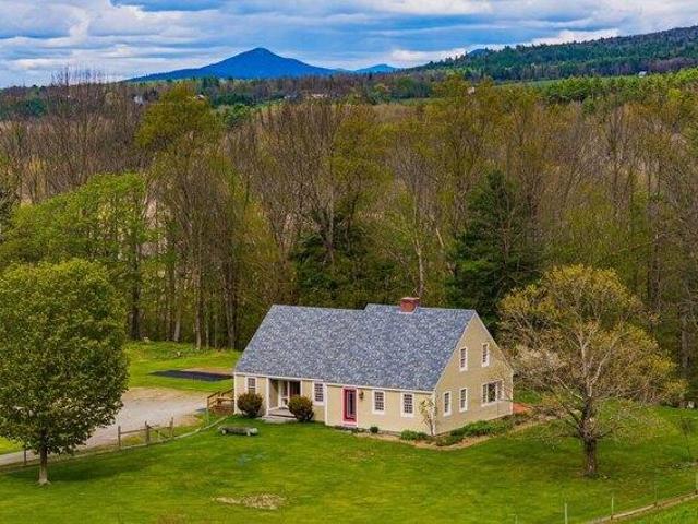 House for sale in New Hampshire