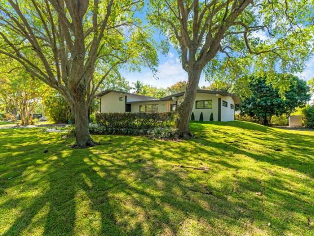 House for rent in Pinecrest, Miami-Dade County