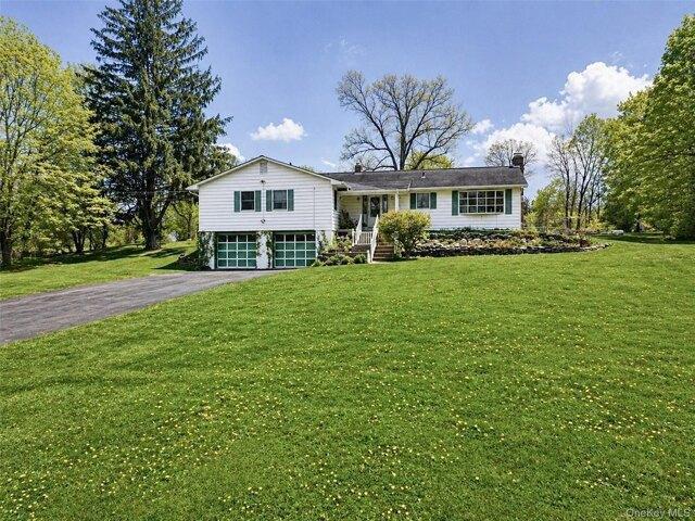House for sale in Pine Bush, New York