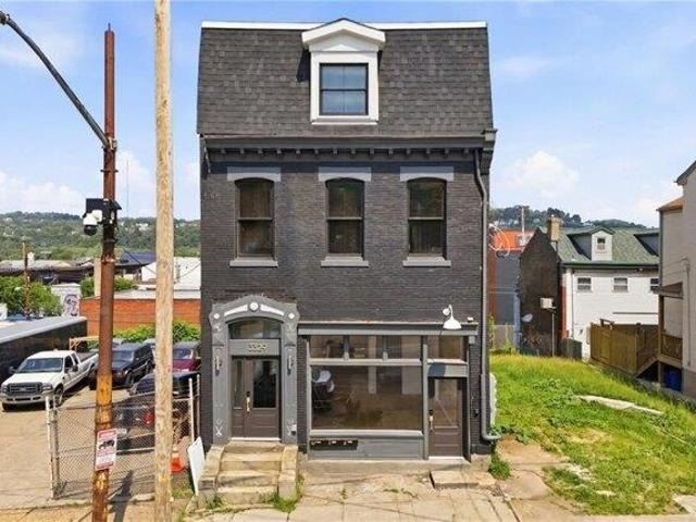 House for sale in Pittsburg, Pennsylvania