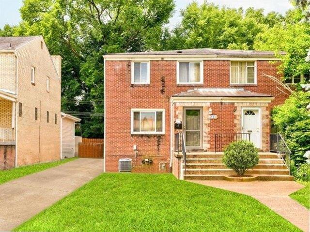House for sale in Pittsburg, Pennsylvania