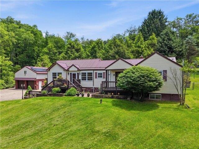 House for sale in Indianola, Pennsylvania