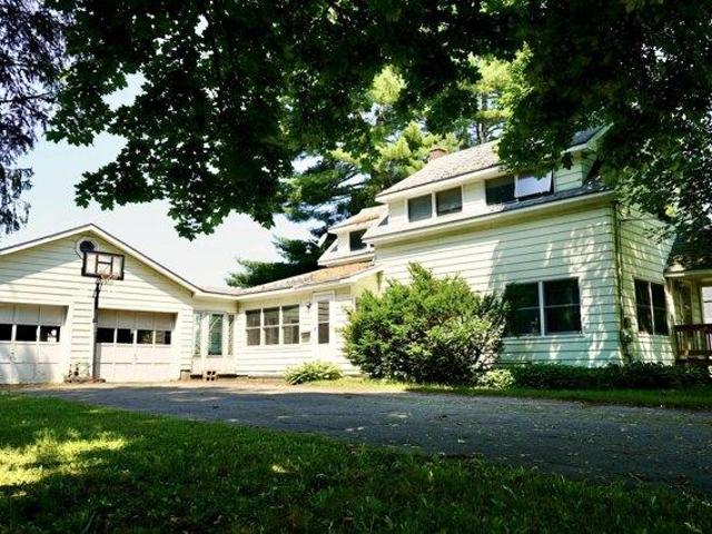 House for sale in Pittsfield, Maine