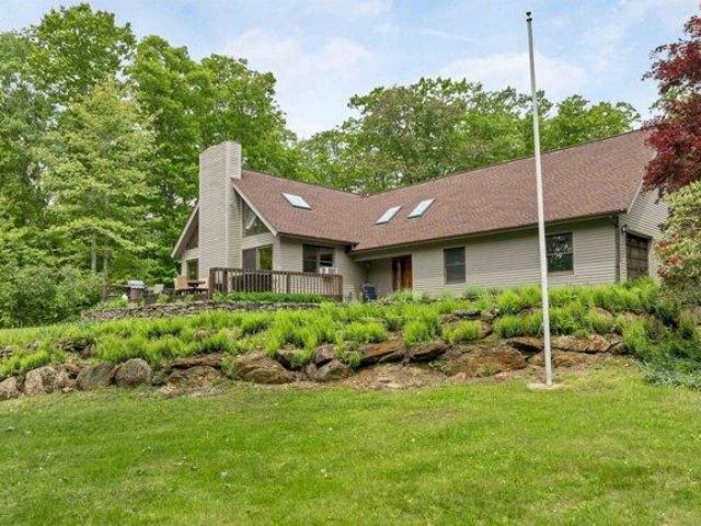 House for sale in New Hampshire