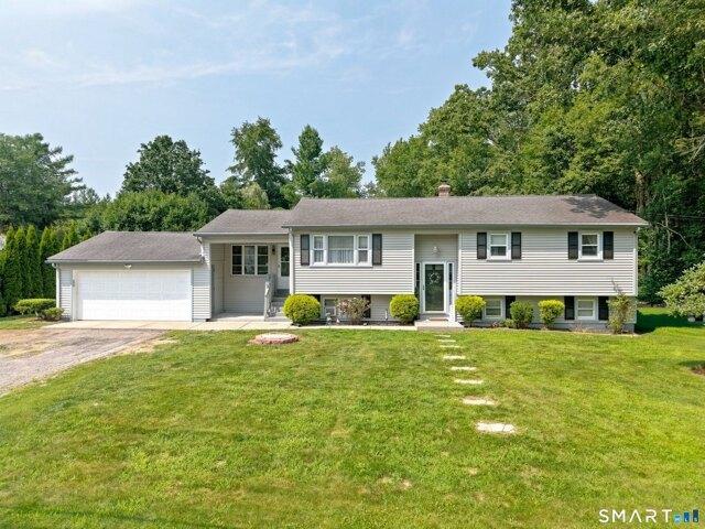 House for sale in Plainfield, Connecticut