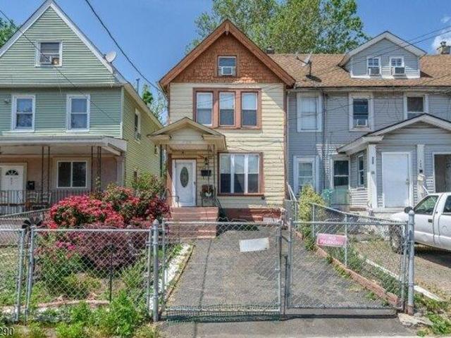 House for sale in Plainfield, New Jersey