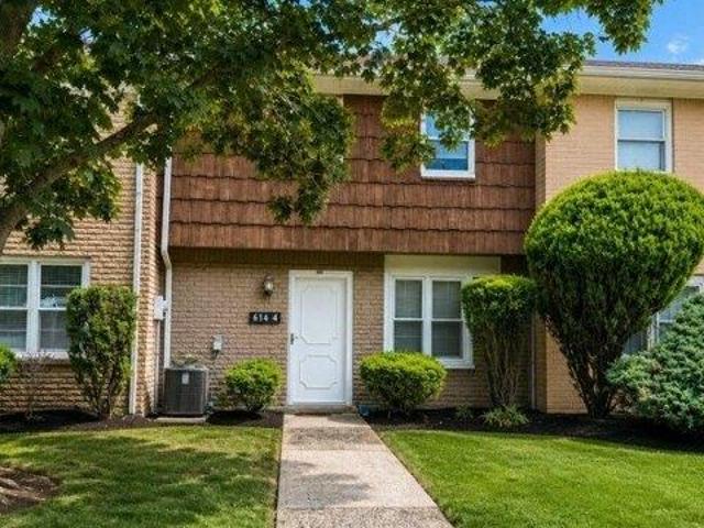 Condo for sale in Plainfield, New Jersey