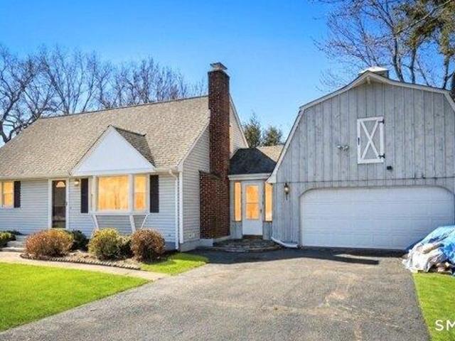House for sale in Plainville, Connecticut