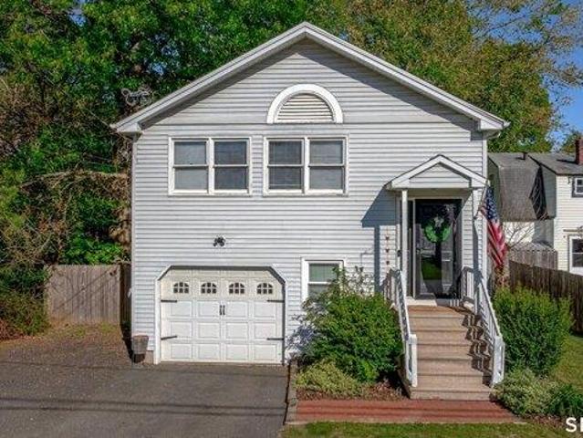 House for sale in Plainville, Connecticut