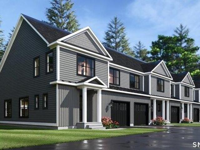 Condo for sale in Plainville, Connecticut