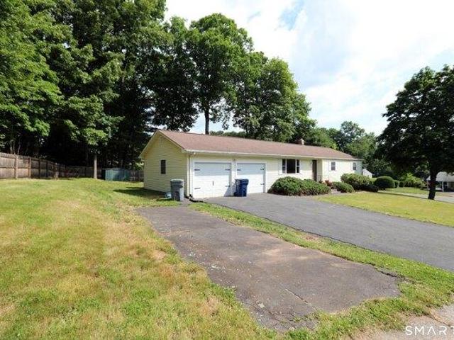 House for sale in Plainville, Connecticut