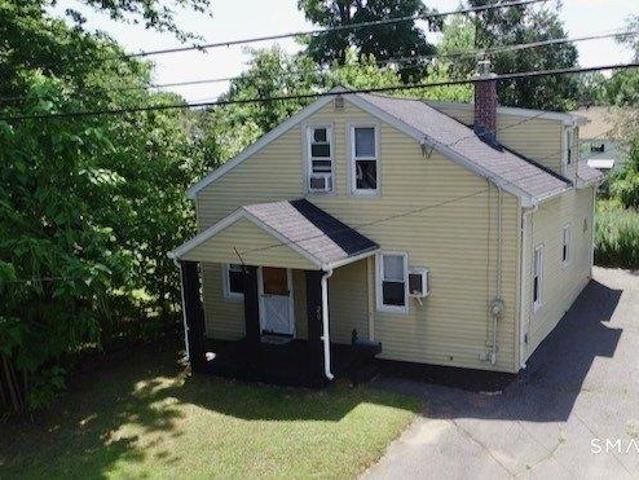 House for sale in Plainville, Connecticut