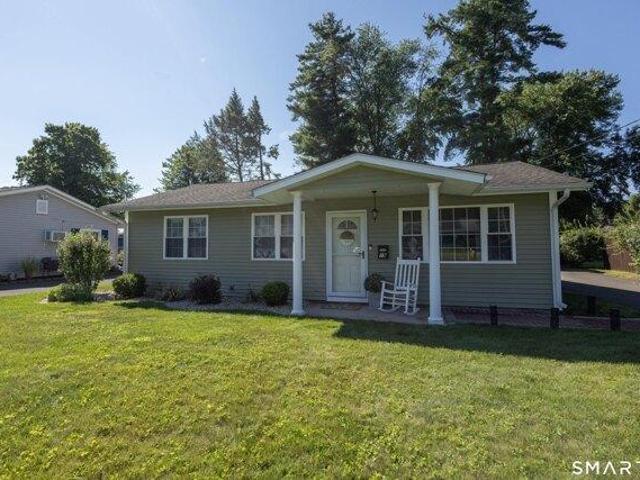 House for sale in Plainville, Connecticut