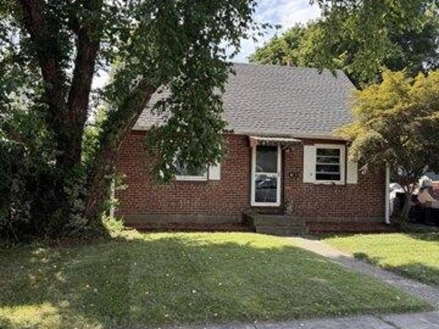 House for sale in Plainville, Connecticut