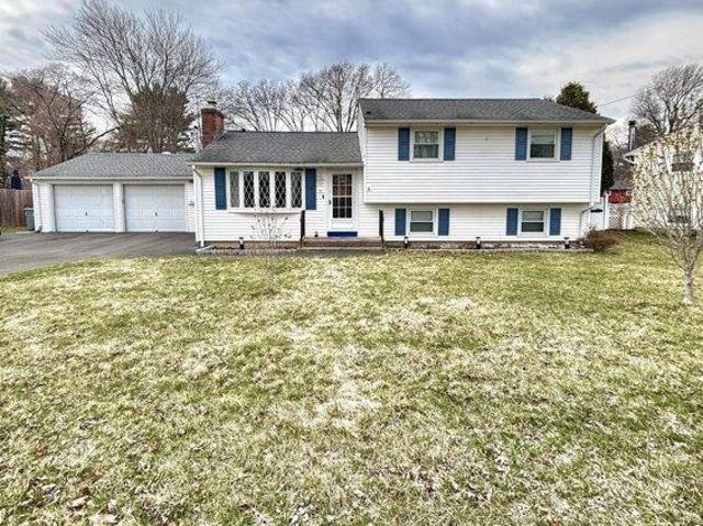 House for sale in Plainville, Connecticut