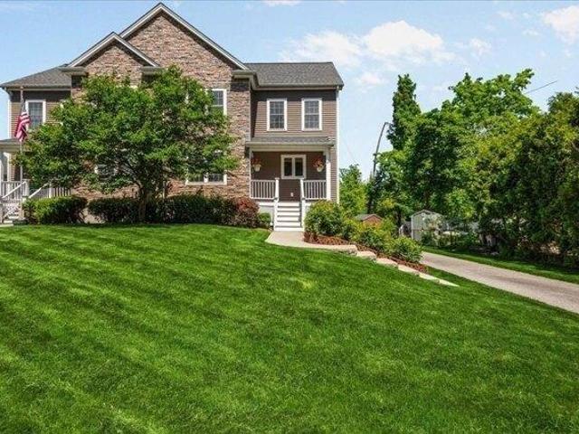 Condo for sale in Plainville, Massachusetts