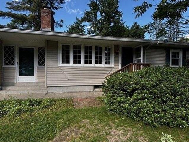 House for sale in Plainville, Massachusetts