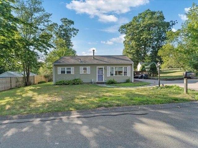 House for sale in Plainville, Massachusetts