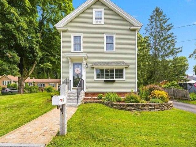 House for sale in New Hampshire