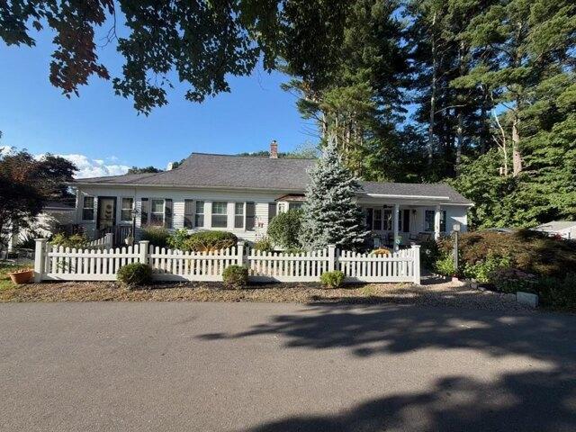 House for sale in New Hampshire