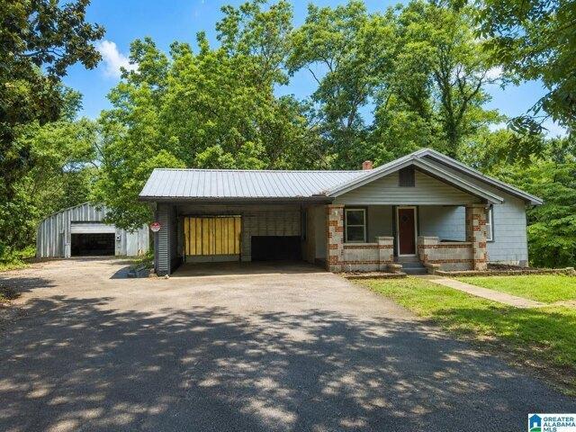 House for sale in Pleasant Grove, Alabama