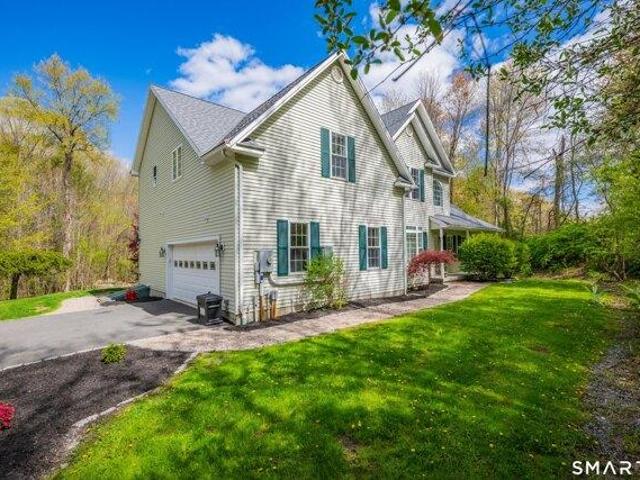 House for sale in Plymouth, Connecticut