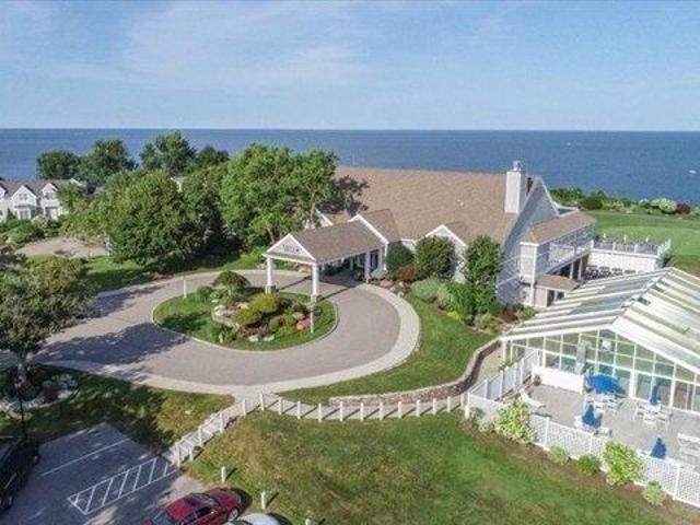 Condo for sale in Manomet, Massachusetts