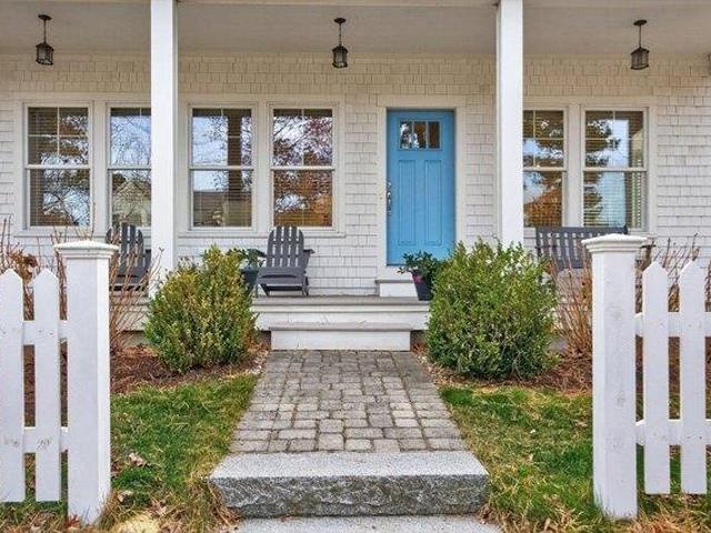 House for sale in Manomet, Massachusetts