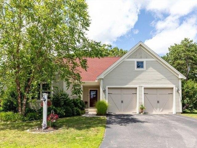 House for sale in Manomet, Massachusetts
